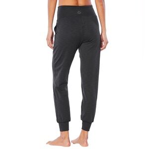 Beyond Yoga Ribbed Joggers Black Size XL